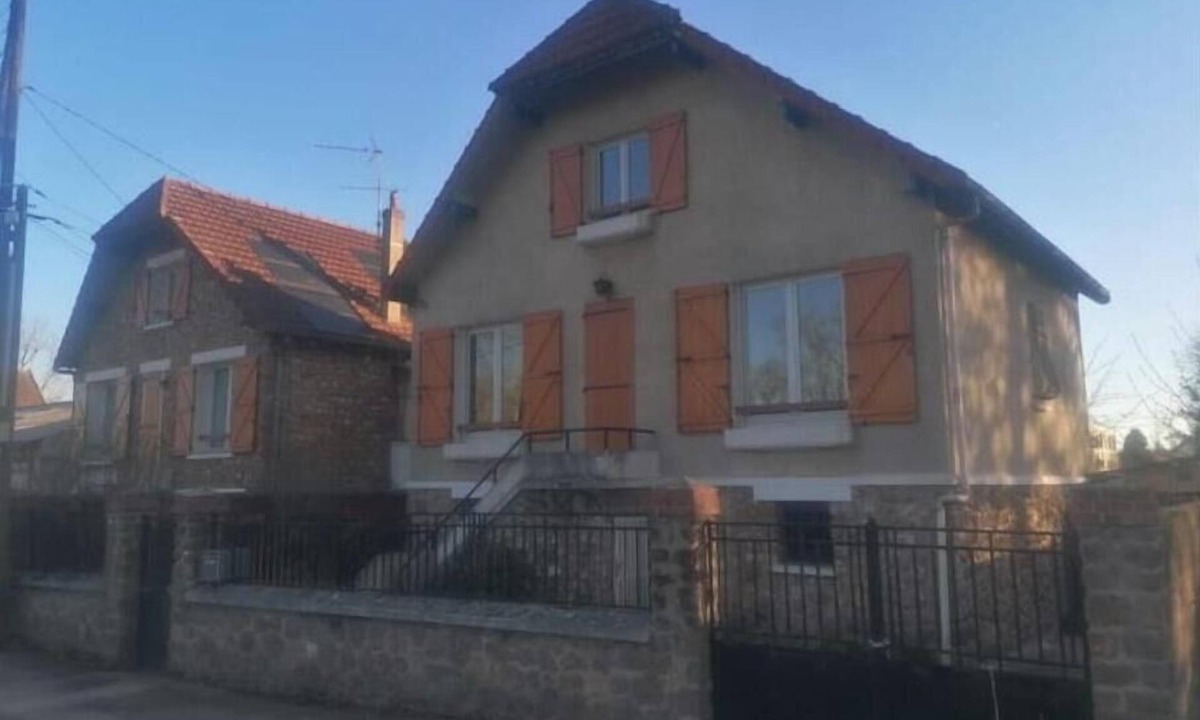 Trappes House | Maison en Bord de Parcs