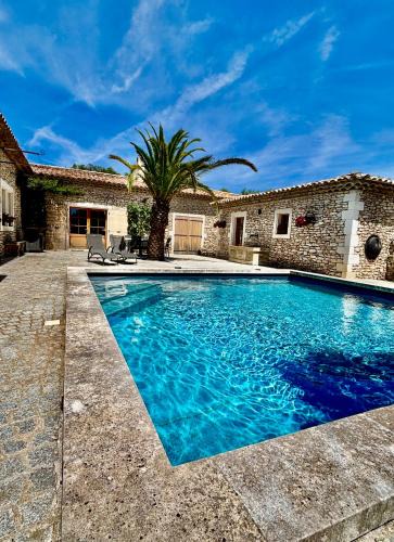 Grignan House | Maison en pierre