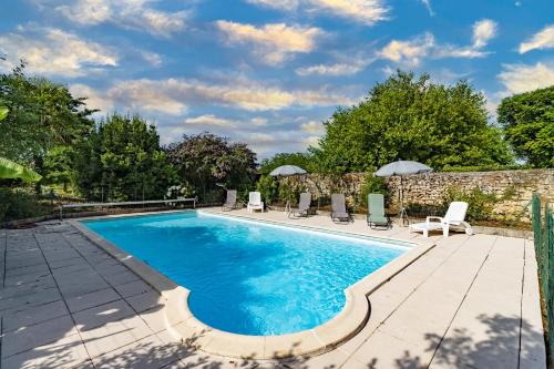 Le Cler House | Maison en pierre piscine clim