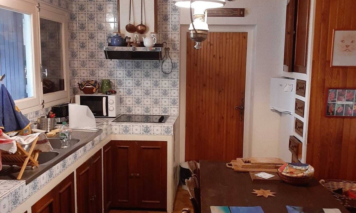 La Sacristie House | Maison en Pleine Campagne Avec Piscine Privée. Les 4 Pattes Sont Acceptés