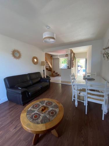 Massaguel House | Maison entre champs et clochers