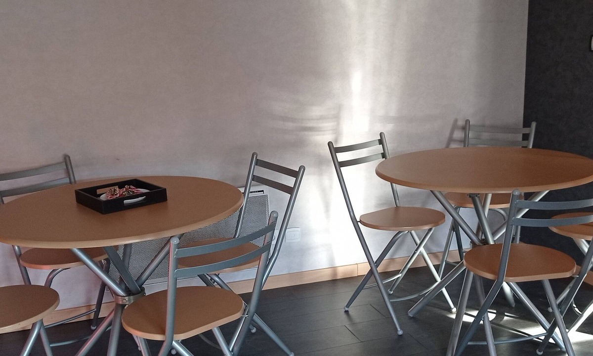 Celles-sur-Plaine House | Maison Familiale Proche du lac