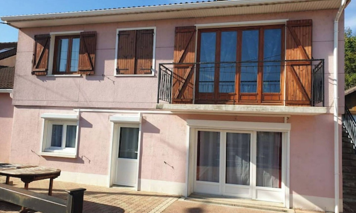 Gurgy House | Maison Familiale Avec Piscine