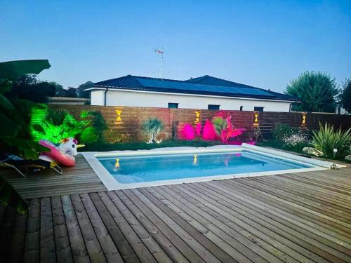 Loupes Villa | Maison familiale climatisée piscine