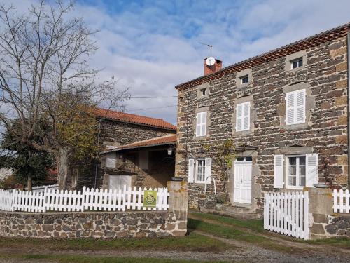 Mazeyrat-d'Allier House | Maison familiale calme avec terrasse et circuits de randonnée - FR-1-582-200