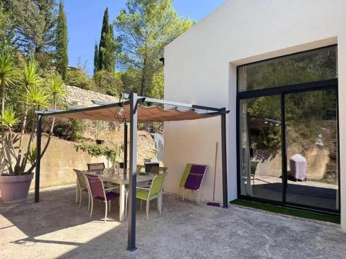 Aubais House | Maison familiale spacieuse à Aubais 185 m² avec jardin