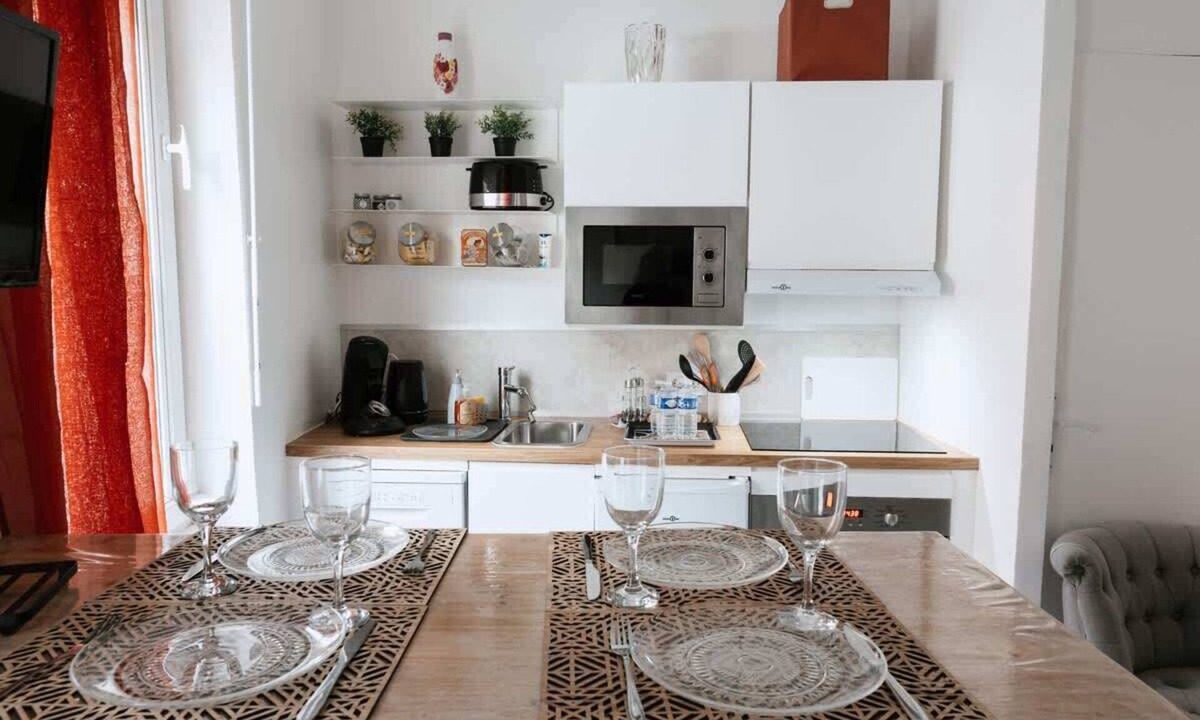 Sainte-Anne - Faubourg Noyon House | Maison Floquet - Calme, 2 chambres