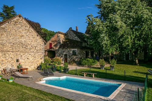 Perreuse Bed & Breakfast | Maison Forte Perreuse