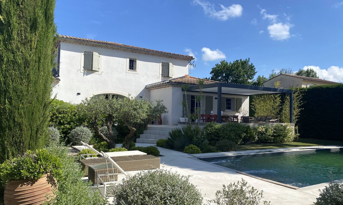 Entraigues-sur-la-Sorgue House | Maison de Famille, Douce, où il Fait bon Profiter de ses Vacances