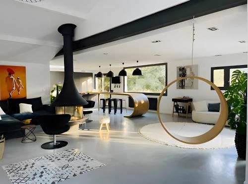 Favas Villa | Maison Au Cœur De La Pinède