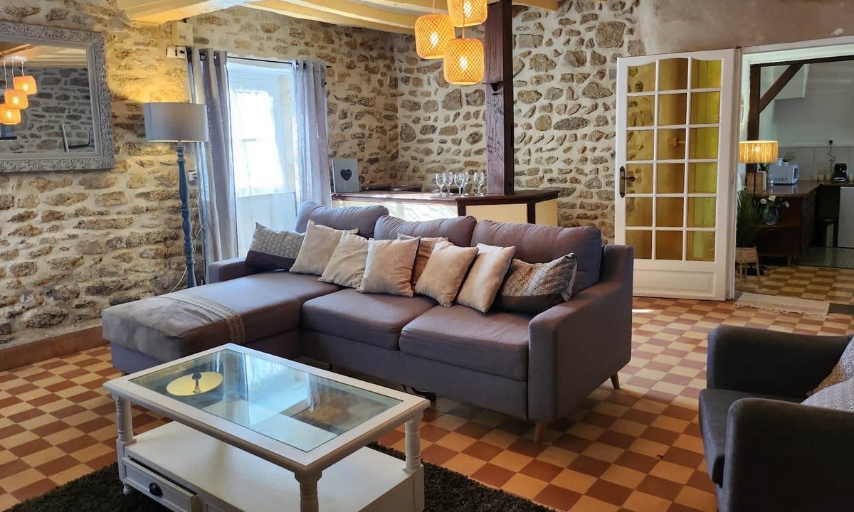 Saint-Germain-du-Corbeis House | Maison Typique Normande