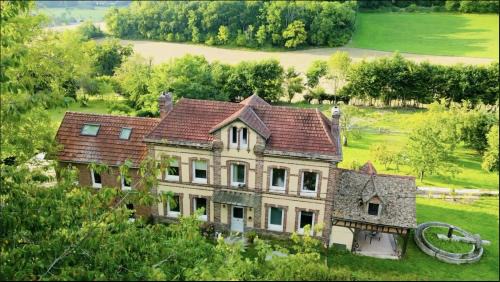 Saint-Pierre-de-Manneville Bed & Breakfast | Maison La folie douce