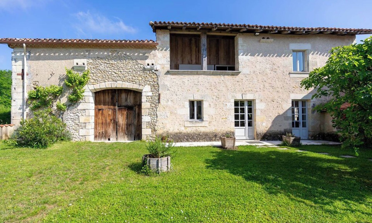 Festalemps House | Maison de Campagne