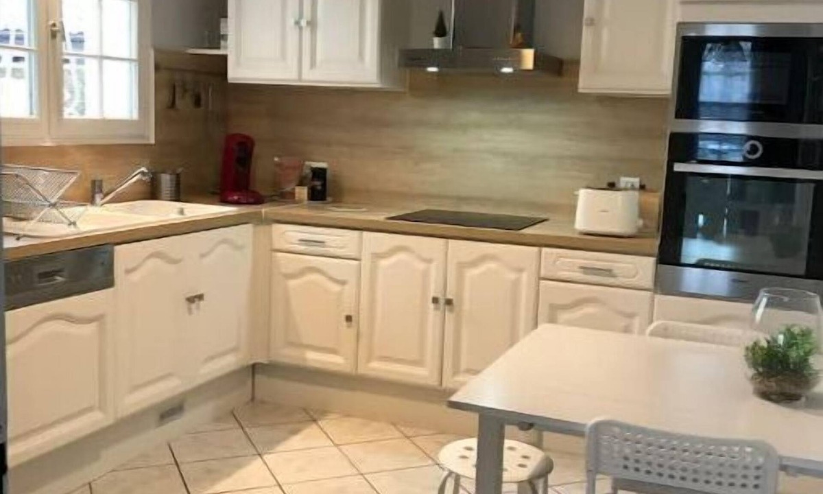 Saint-Vincent-de-Tyrosse House | Maison à 10 Minutes Dhossegor