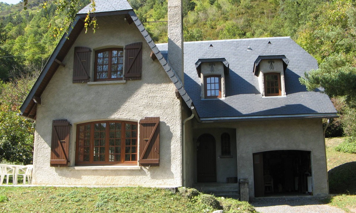 Vielle-Aure Ski Chalet | Maison Hous D'arrou au Cœur de la Vallée D'aure