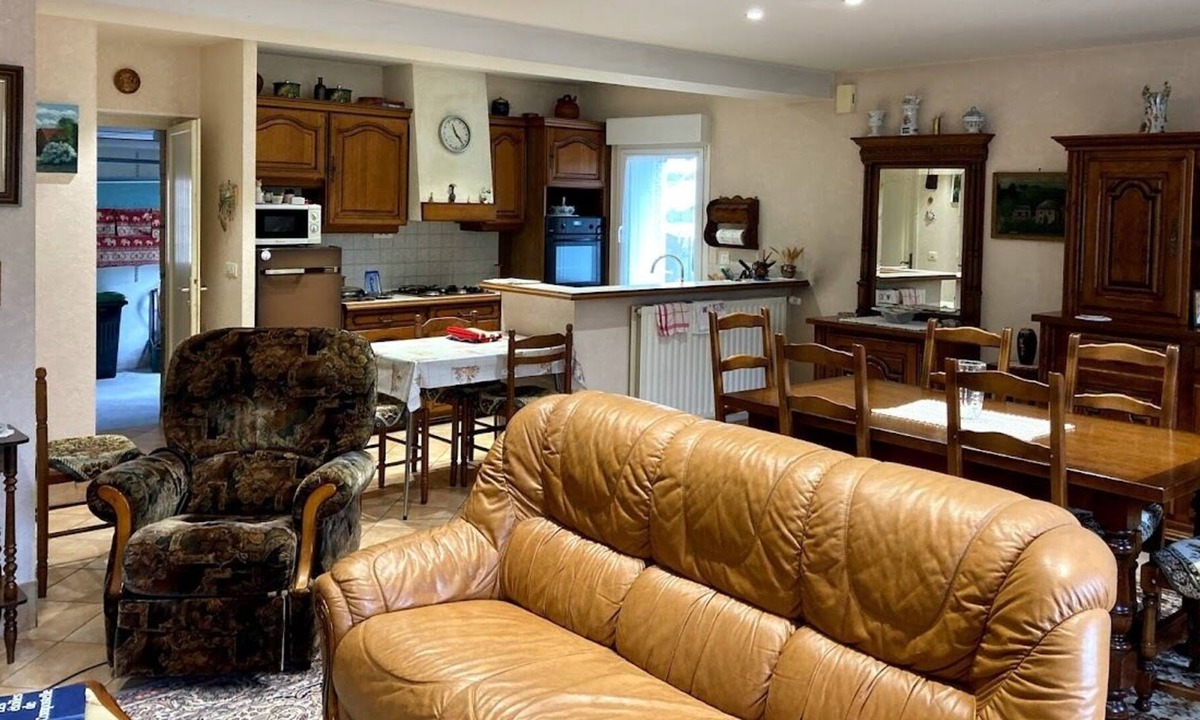 Saint-Sulpice-Lauriere House | Maison Individuelle