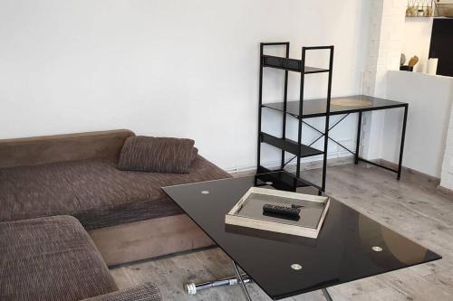 Herin Apartment | Maison indépendante près de Valenciennes climatisé ,wifi , parking privé
