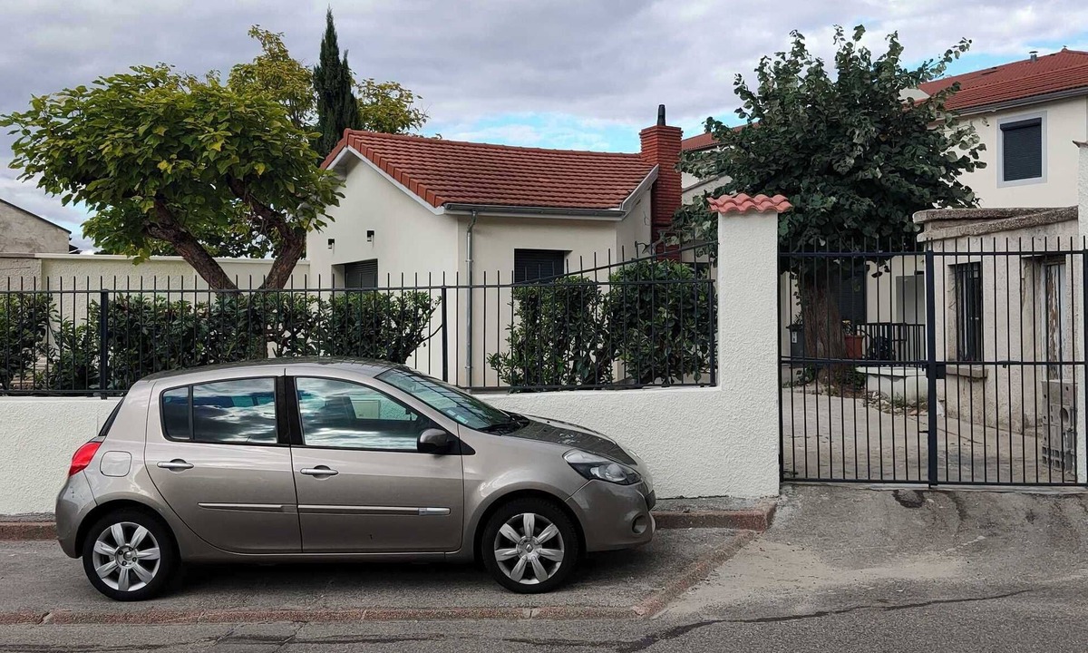 Saint-Bonnet-de-Mure House | Maison Individuelle