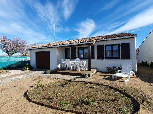 LʼAiguillon-sur-Mer House | Maison Individuelle Confortable 4 Pers à L'Aiguillon-sur-Mer - FR-1-476-24