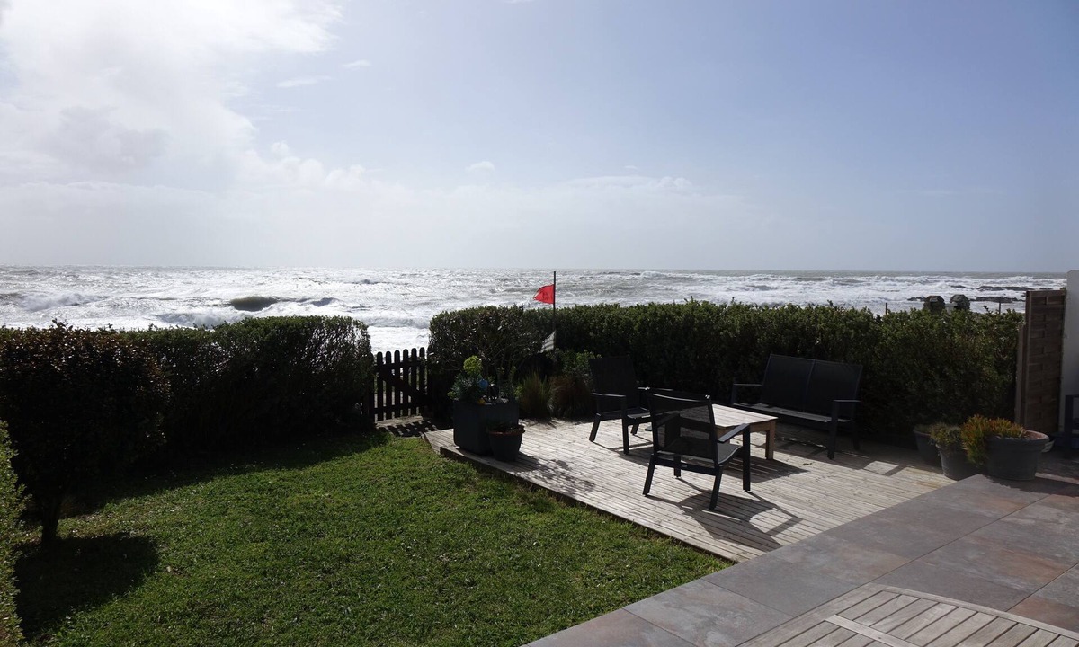 Piriac-sur-Mer House | Maison Individuelle Située Direct mer Avec Plage à 100 M