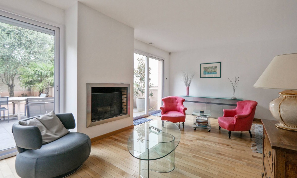 Saint-Cloud House | Maison Jacoulet - Welkeys