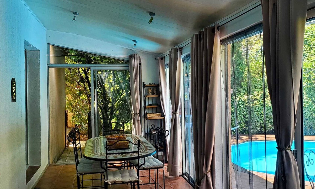 Montarnaud House | Maison La Garrigue