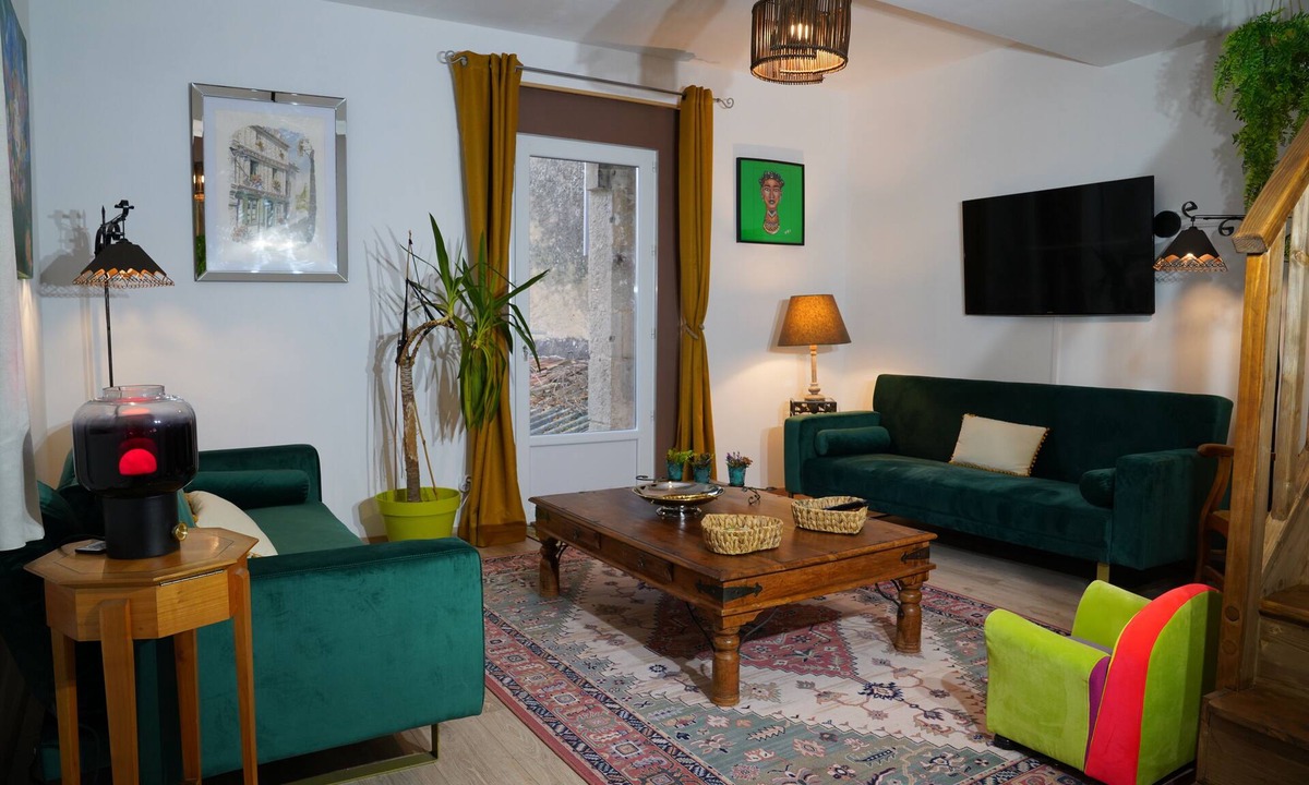 Saint-Loup-Lamaire House | Maison " La Roseraie "
