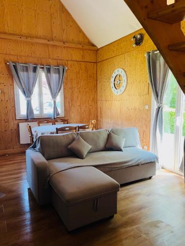 Giffaumont-Champaubert Ski Chalet | Maison Lac du Der