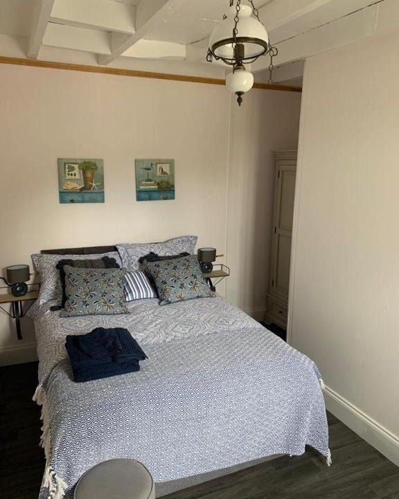 Bourganeuf Bed & Breakfast | Maison Les Berrys