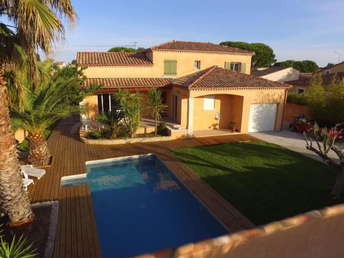 Aigues-Mortes Villa | Maison Les Pins