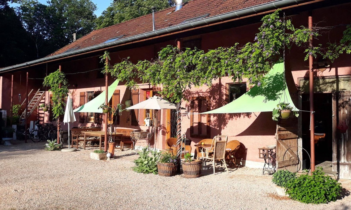 La Chapelle-Thecle House | Maison Libellule - LA Chapelle Thecle