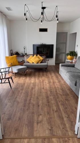 Lagorce House | Maison Lumière