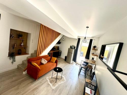 Meral House | Maison Lyloni Méral