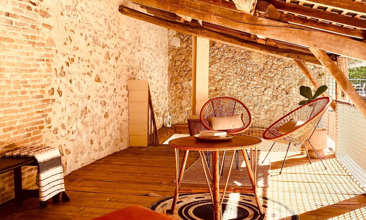 Mauleon House | Maison Malo Leone