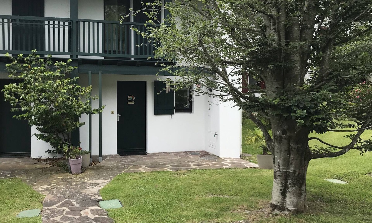 Hendaye House | Maison Mitoyenne Dans Résidence Sécurisée