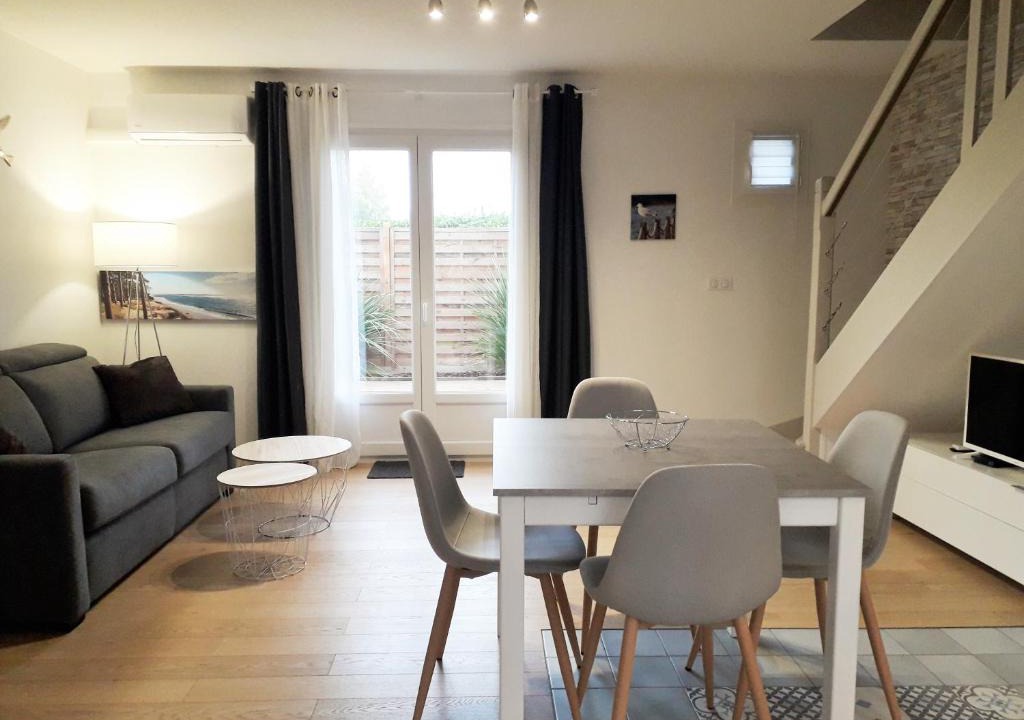 La Teste-de-Buch House | maison mitoyenne parking et piscine PEY