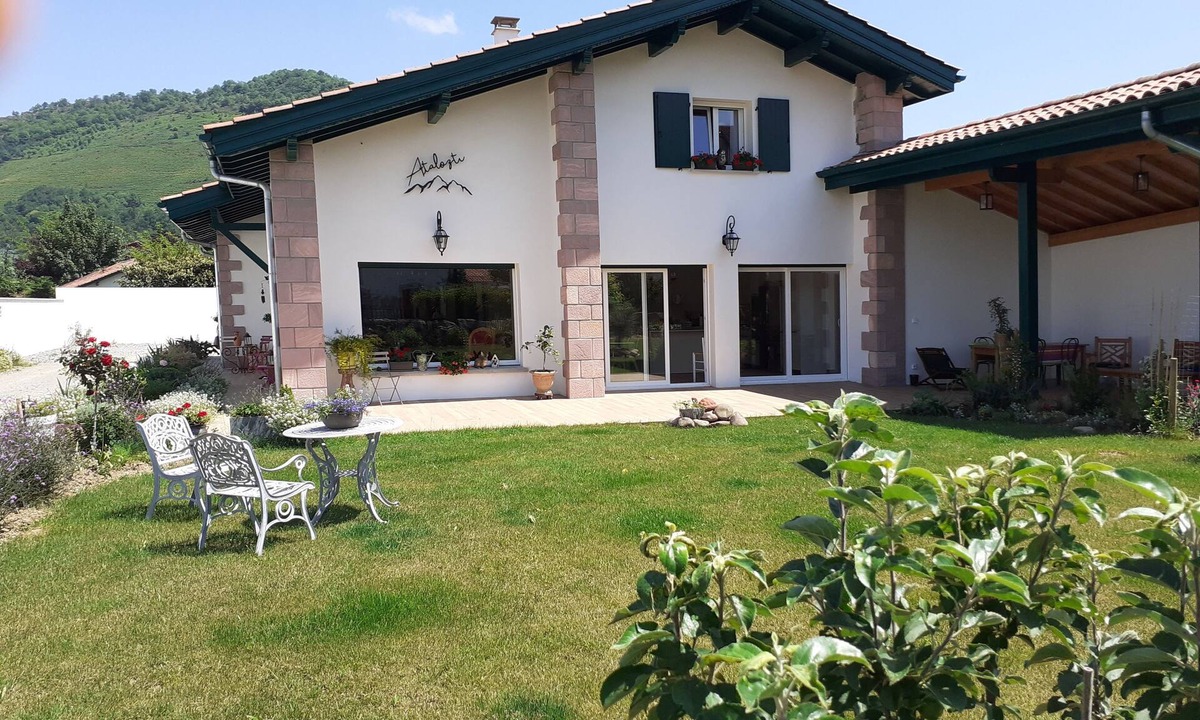 Ascarat House | Maison Neuve Bien Equipee Encampagne