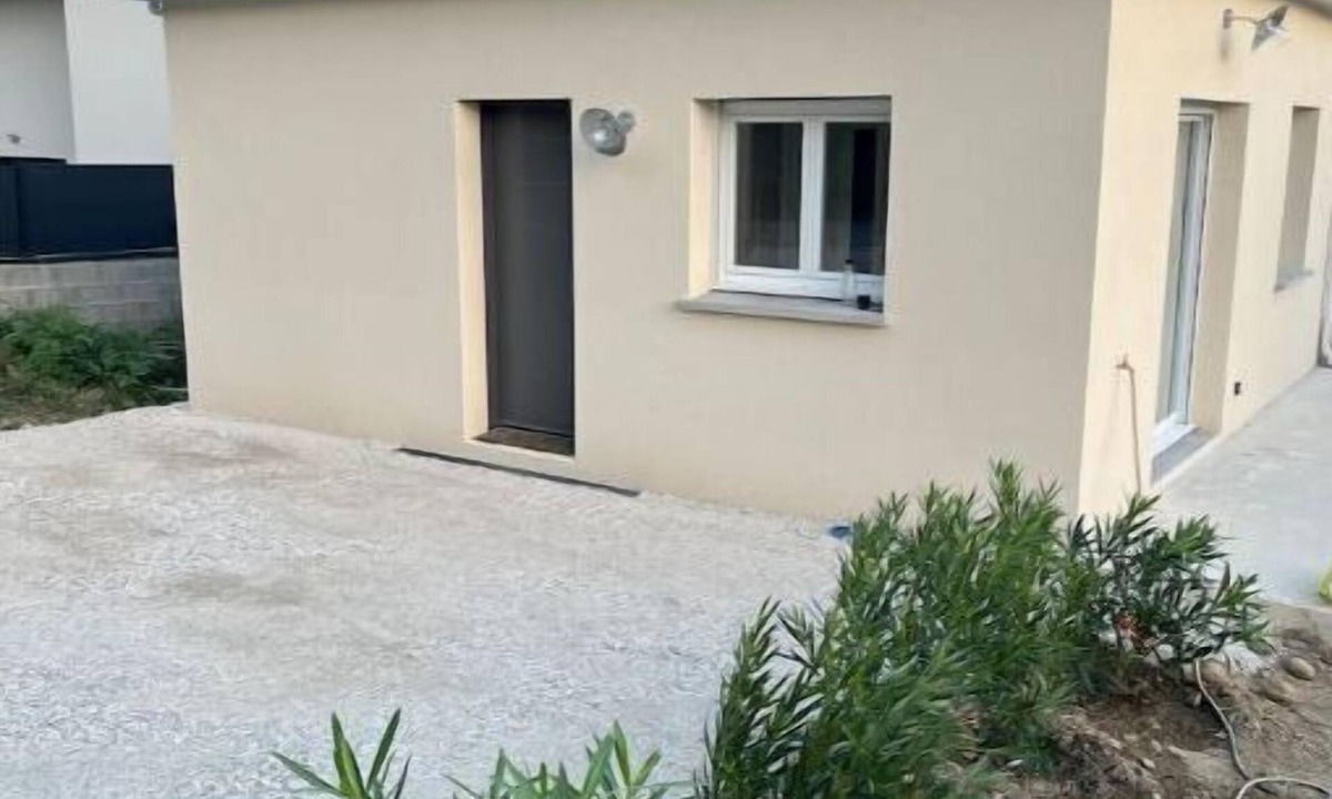 Montelimar House | Maison Neuve Type 2 Meublée