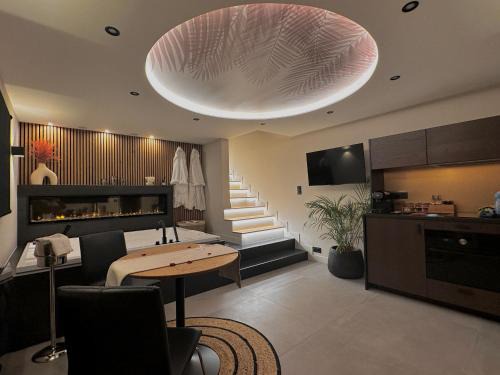 L'Ile-Saint-Denis Villa | Maison Nina, Suite d’exception