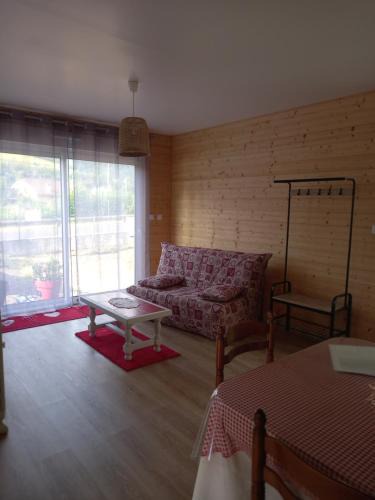 La Bourboule Ski Chalet | MAISON OSSATURE BOIS