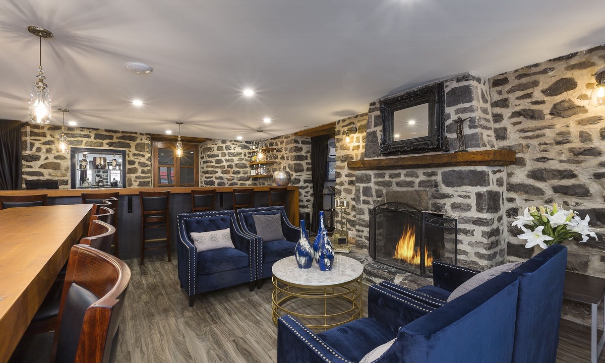 Baie-St-Paul Hotel | Maison Otis
