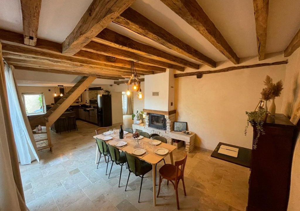 Saint-Aubin House | Maison Perrières