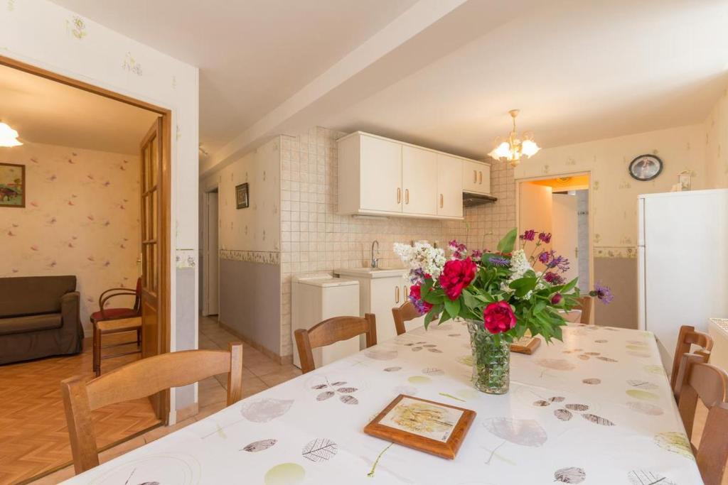 Saint-Romain House | Maison Picard