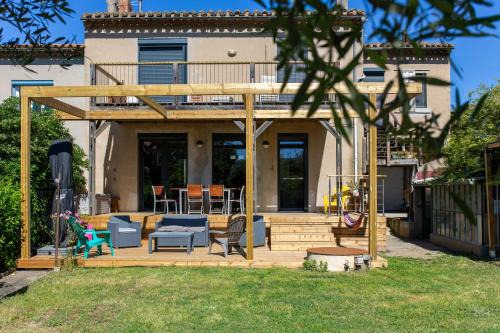 Carcassonne Villa | Maison, piscine & vue sur la Cité de Carcassonne