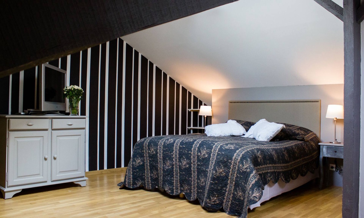 Les Capucins-Saint-Germain House | Maison Plein Centre Compiègne , à Côté de Tout Commerce, 40 mn Cdg, 1 H de Paris