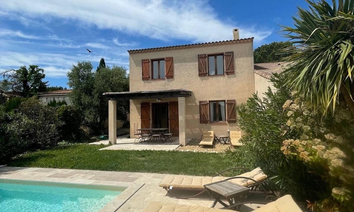 Vedene House | Maison pour 6 avec piscine privée idéalement située