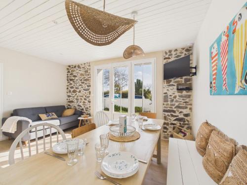 Brem Sur Mer House | Maison pour 7 avec jardin proche mer