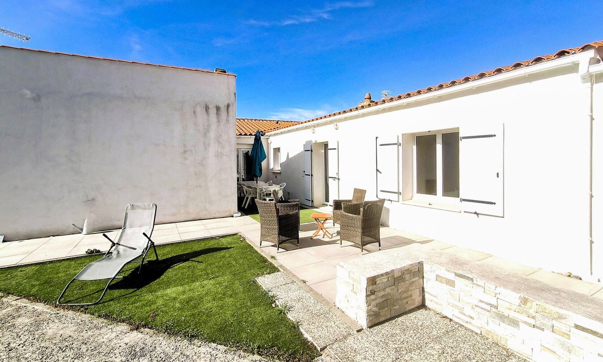 LʼAiguillon-sur-Mer House | Maison près de la mer