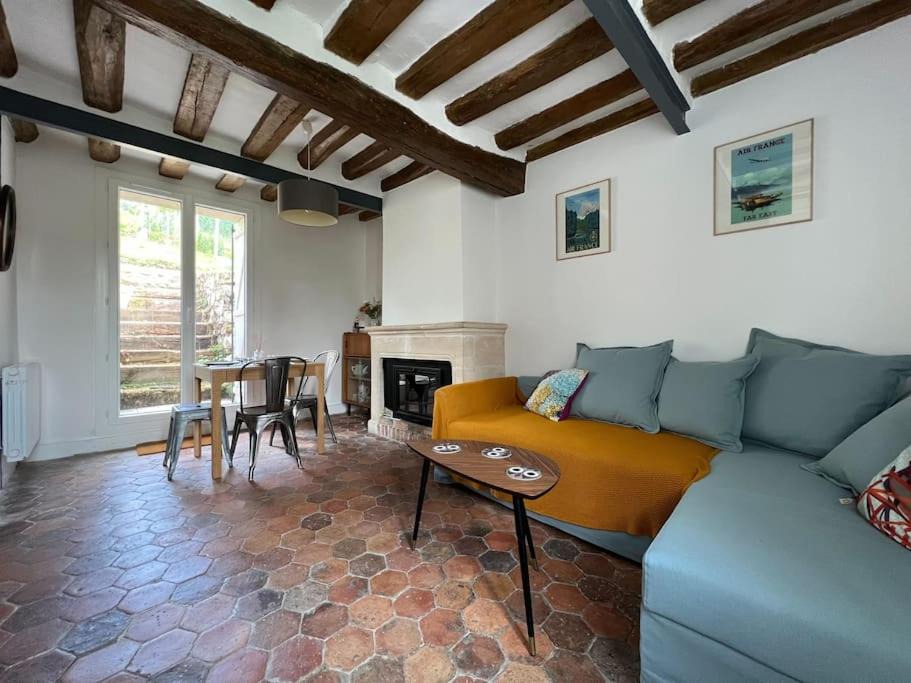 Montigny-sur-Loing Apartment | Maison privée - Centre Montigny