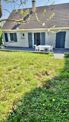 Corancez House | Maison Proche Chartres 5 LITS PARKING